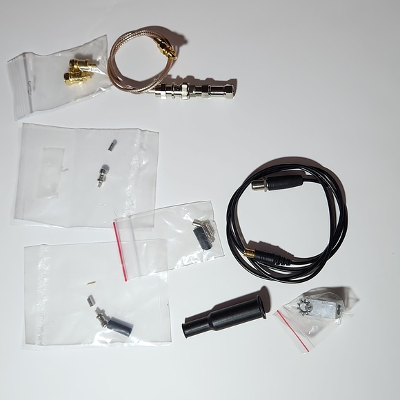 Satellite Radio Miscellaneous connectors and parts - Picture 10 of 11